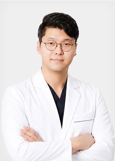 김요한 1과 한방원장